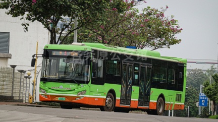 NNG5A0 广西运德 5路 桂A13387F HBK6128PHEVN83