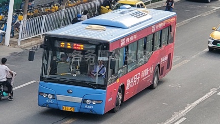 LHWK102A0 兰州公交 K102路 甘A53452 ZK6125HNGB