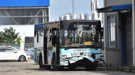 LZHNOE8 恒达巴士 - 桂B35236 ZK6108HGC