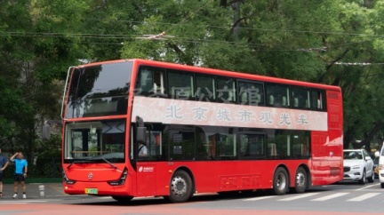 北汽集团 观光3线区间 京A14505D GTQ6131BEVST3