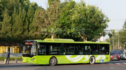 北京公交 京A22008D 快速直达专线98路 GTQ6121BEVBT21