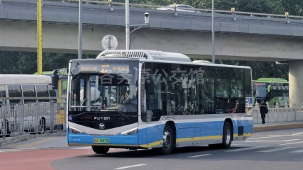 北京公交 27路 京A36828D BJ6109EVCA-N1