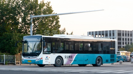 西海岸温馨巴士 - 鲁UE6699 ZK6125CHEVNPG21A(H12)