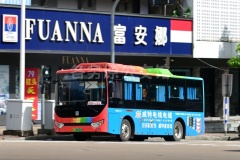 海汽公交 2路 琼C08056D DNC6850BEVG5